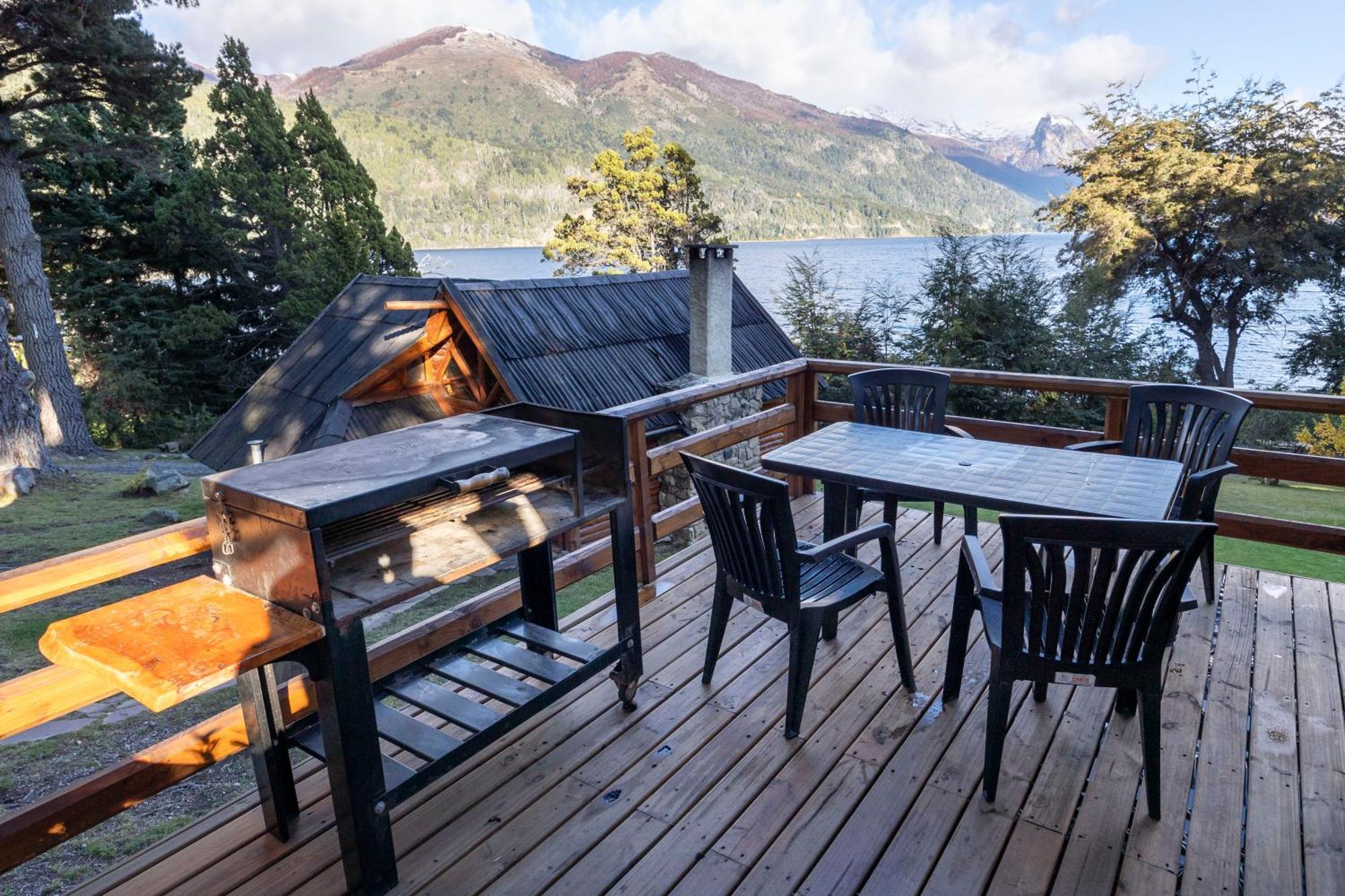 Cabanas Villa Labrador Con Costa De Lago Сан-Карлос-де-Барилоче Экстерьер фото